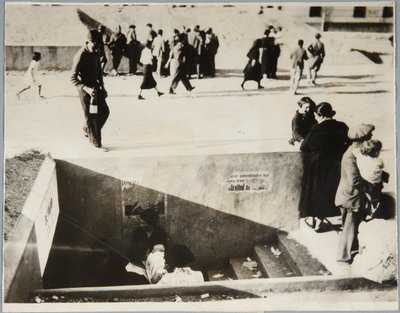 Red Air Raid Shelters Help Fight Red Air Raids, Castellón by Unbekannt