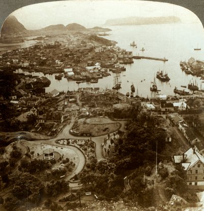 Restoring a Burned City - Aalesund, an Island Port, and Important Cod-Fish Market, Norway by Unbekannt