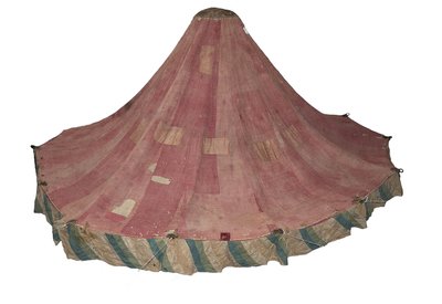 Royal Round Tent Made for Muhammad Shah Roof, 1834-1848 by Unbekannt