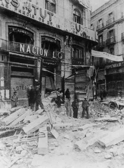 Rubble in the main street, Palma, Majorca, Spain, Spanish Civil War by Unbekannt