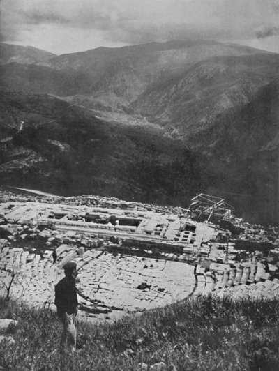 Ruins of the Temple of Apollo at Delphi, 1913 by Unbekannt