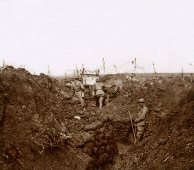 Soldiers in the Trenches, Massiges, Northern France, c1914-c1918 by Unbekannt