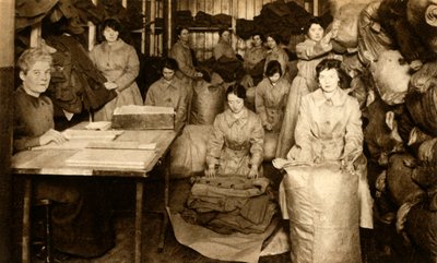 Sorting uniforms at the WAAC clothing store, First World War by Unbekannt