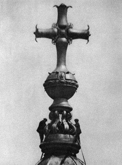 Steeplejacks on the Summit of St Paul