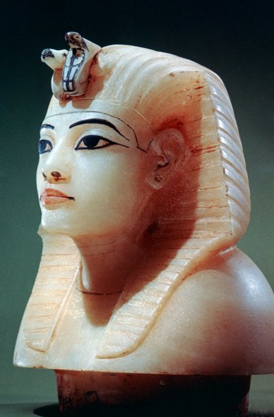 Stopper from one of the canopic urns from the tomb of Tutankhamun, 18th Dynasty by Unbekannt