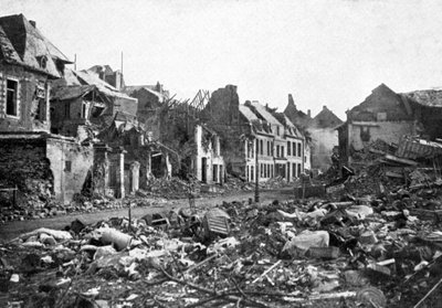 Street scene after the fall of Peronne, France, First World War, 1917, c1920 by Unbekannt