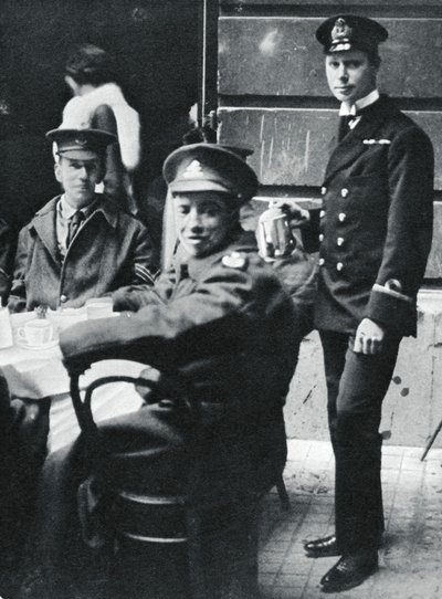 Sub-Lieutenant Prince Albert Serving Tea to Wounded Soldiers at Buckingham Palace by Unbekannt