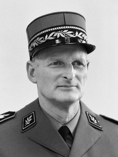 Switzerland Hans Senn Military by Unbekannt