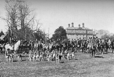 The Albrighton Hounds: A Meet at Stretton by Unbekannt