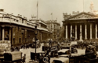 The Bank of England and Royal Exchange, London, c1910 by Unbekannt