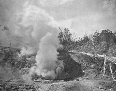 The Black Growler, Norris Geyser Basin, Yellowstone Park, Montana, USA by Unbekannt