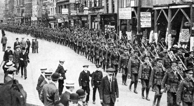 The Citizen Army of Territorials, Strand, London, First World War, 1914 by Unbekannt