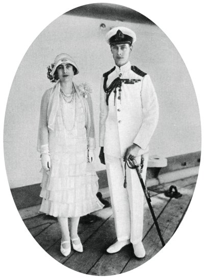 The Duke and Duchess of York on board HMS Renown, Malta, 1927 by Unbekannt