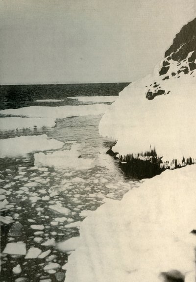 The First Landing-Place, Showing Bay Ice Breaking Out and Drifting Away North by Unbekannt