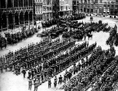 The German Army in Brussels, First World War, 1914 by Unbekannt