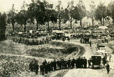 The Germans arrest civilians at Visé in Belgium, August 1914 by Unbekannt
