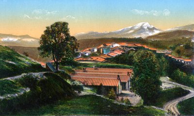 The barracks with distant snow-capped mountains, Chakrata, India, early 20th century by Unbekannt