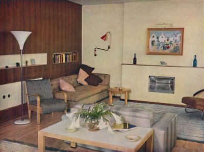 The living-room in a London flat, redesigned by Serge Chermayeff, 1936 by Unbekannt