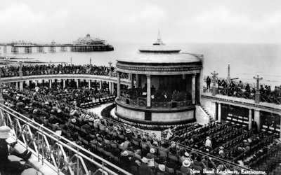 The new band enclosure, Eastbourne, East Sussex, early 20th century by Unbekannt