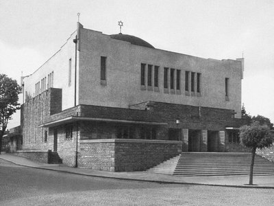 The newly built Neolog synagogue in Zilina, Slovakia, designed by Peter Behrens in 1928 by Unbekannt