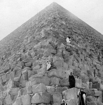 Tourists Corner, the Great Pyramid of Giza, Egypt, 20th Century by Unbekannt
