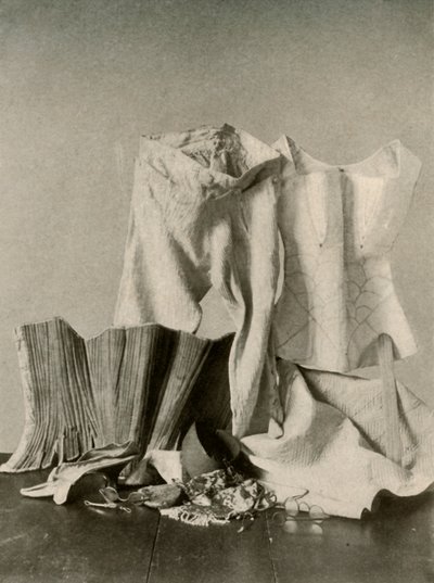 Two pairs of stays, breeches, bead bag, purse and quilted petticoat, c18th century, 1937 by Unbekannt