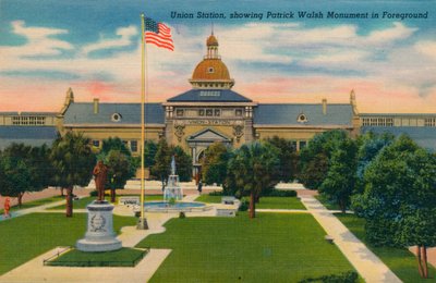 Union Station, Showing Patrick Walsh in Foreground, 1943 by Unbekannt
