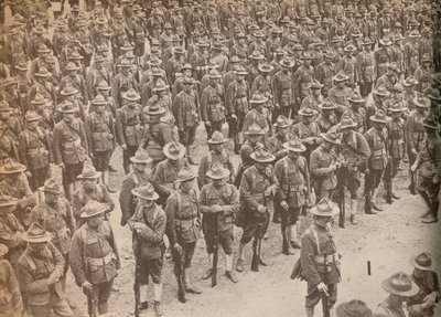 United States Troops on Parade Before Their March Through London on August 15, 1917 by Unbekannt