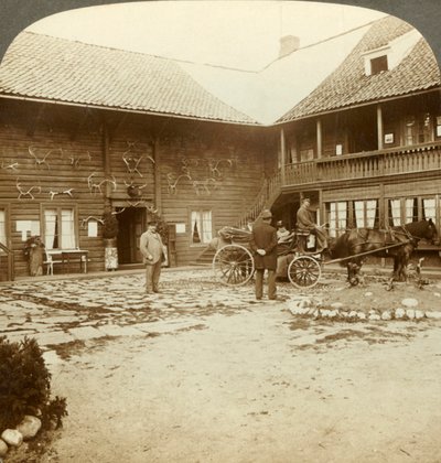 Victoria Hotel, adorned with reindeer antlers, at Kongsberg, in rugged Norway, c. 1905 by Unbekannt