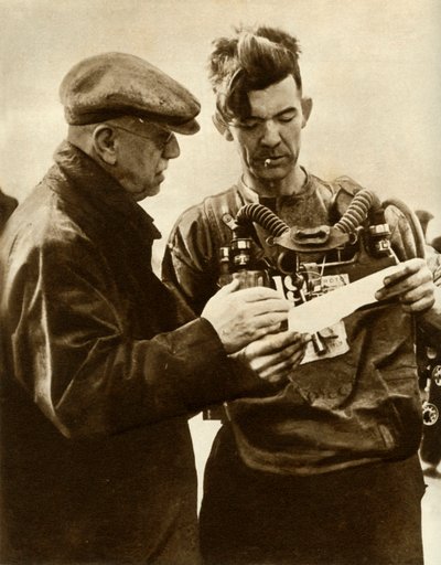Volunteer Going to Retrieve Bodies in the Gresford Colliery Disaster, Wales by Unbekannt