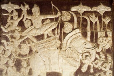 Wat Ounalom: Sculpture Depicting a Battle Scene from the Ramayana, Phnom Penh, Cambodia by Unbekannt