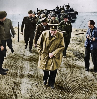 Winston Churchill across the Rhine. Outwards into Germany! Onwards to Victory!, 1945 by Unbekannt