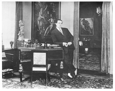 Wolfgang Gurlitt in the Study of His Gallery at the Potsdamer Strasse, Berlin, c. 1925 by Unbekannt