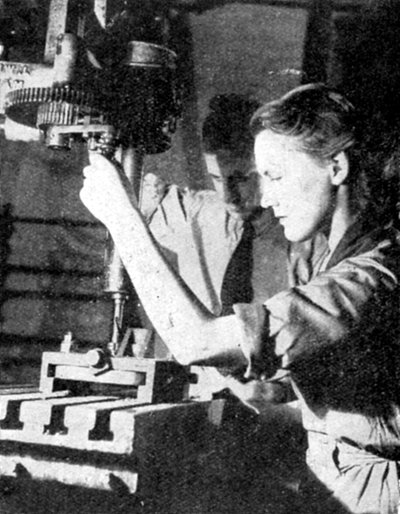 Woman Armaments Worker, World War II by Unbekannt