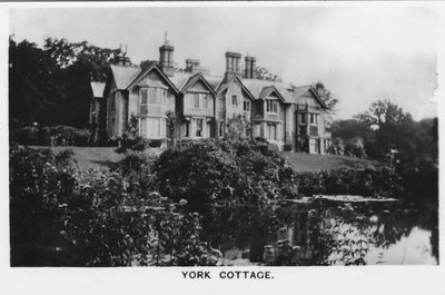 York Cottage, Sandringham, Norfolk by Unbekannt