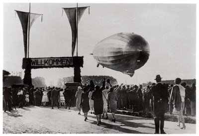 Zeppelin LZ 127 Graf Zeppelin landing at Friedrichshafen, Germany, 1933 by Unbekannt
