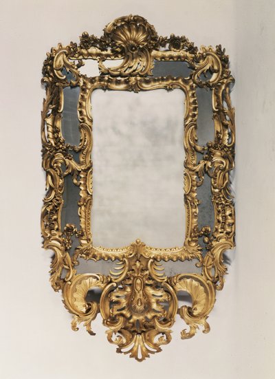 George II carved giltwood mirror, mid 18th century by Unbekannt Unbekannt