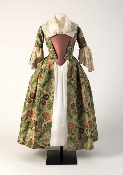 Green and pinks brocade woven silk open robe, 1730s by Unbekannt Unbekannt