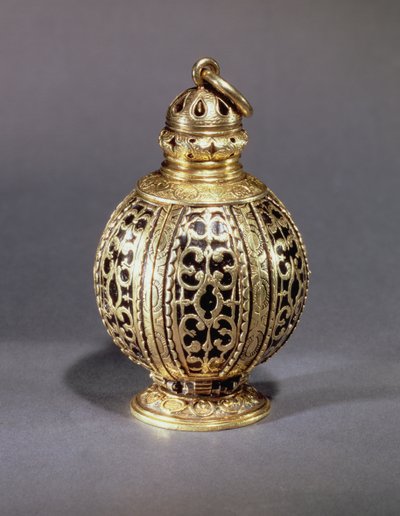Pomander, decorated with chased scrollwork enclosing black enamel, silver-gilt, probably English, c.1580 by Unbekannt Unbekannt