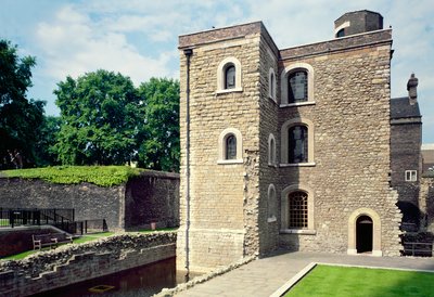 The Jewel Tower, or the King