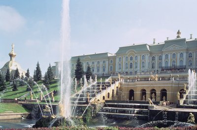 View of Peterhof Palace over the Samson Fountain from the terraces by Unbekannt Unbekannt