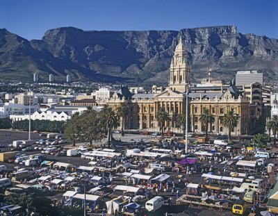 View of the Old Town Hall and Table Mountain by Unbekannt Unbekannt