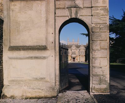 View of the South Front through the Gateway, Corsham Court, Wiltshire by Unbekannt Unbekannt