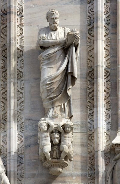 Architecture: statue of St. Mark by Donato Carabelli (1811). Detail of the facade of the Cathedral of Milan, Italy by Unbekannt