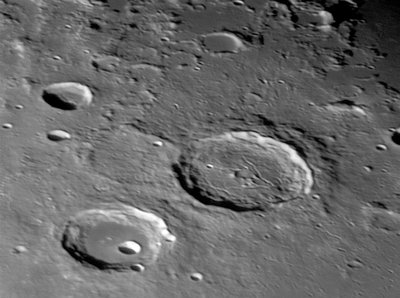 Atlas and Hercules Craters, 2 September 2004 by Unbekannt