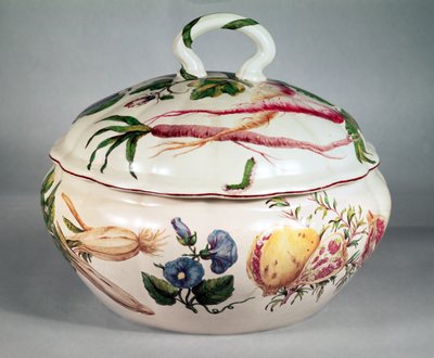 Chelsea Soup Tureen with Botanical Decoration, c.1753-57 by Unbekannt