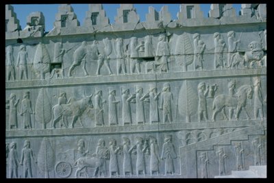 Detail of the Relief Frieze on the East Stairway to the Apadana (Audience Hall) Depicting Delegates from the Subject Lands of the Empire Bearing Lavish Gifts for a Ceremony, Achaemenian Period, c.515 BC by Unbekannt