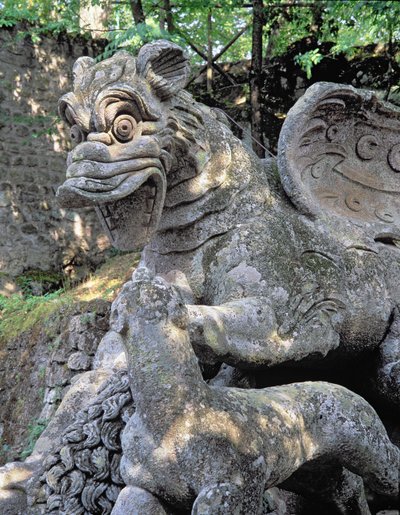 Dragon attacking lion, (detail), sculpture from the Parco dei Mostri (Monster Park) gardens laid out between 1550-63 by the Duke of Orsini, to designs by Giacomo Barozzi da Vignola (1507-73) by Unbekannt