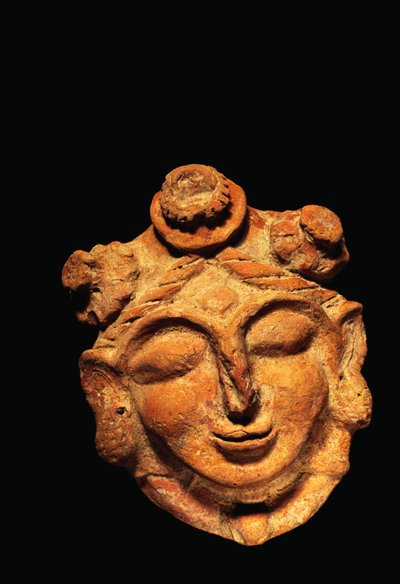 Female head in terracotta, Haryana Gupta period 5th Century AD by Unbekannter Künstler