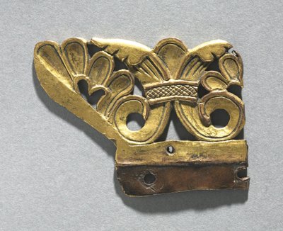 Fragment of an Ornamental Crest from a Reliquary Shrine, c.1165-1180 by Unbekannt